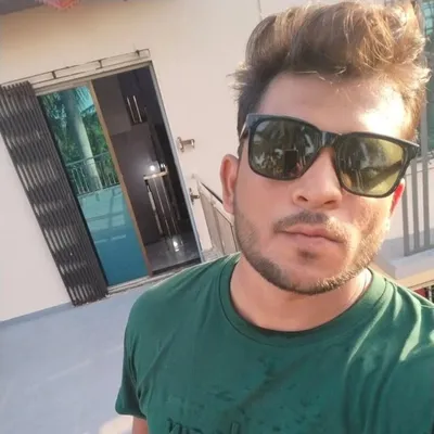Sem Akil profile