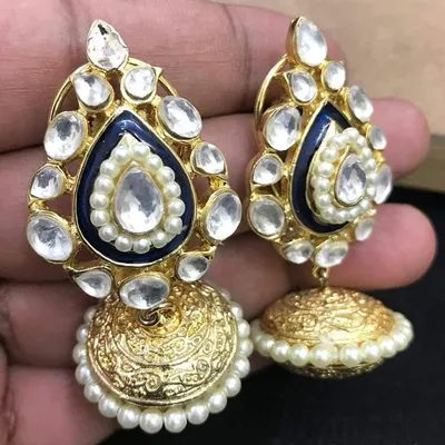 SEQUINS JEWELLERY profile