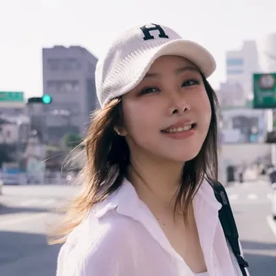 LuckyJennie profile