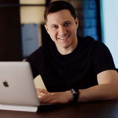 Стоматолог | Максим Сергатий profile