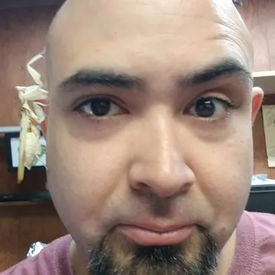 Eric Leal profile