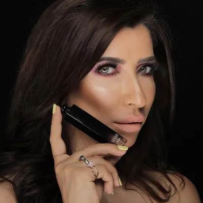 Shabnam Ashkar | Speaker & Feminine Leadership profile