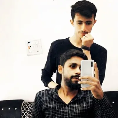 shabrez malik profile