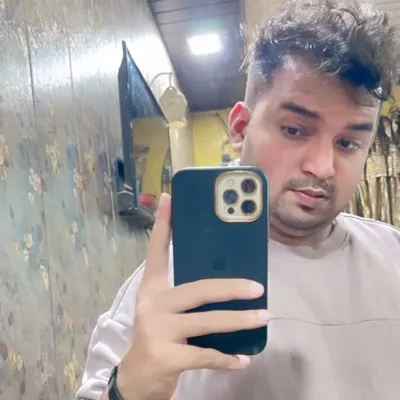 Shadab Khan profile