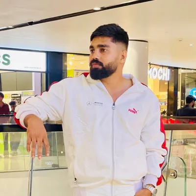 Shaheed At profile