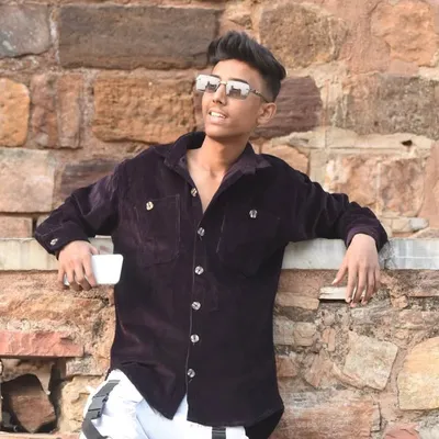 Saibaz Maniyar profile