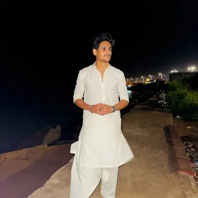 عبید✨ profile