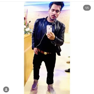 عمر شیخ 👑 profile