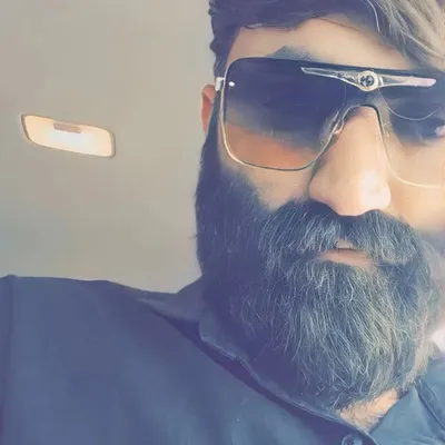 Shailesh Varu profile