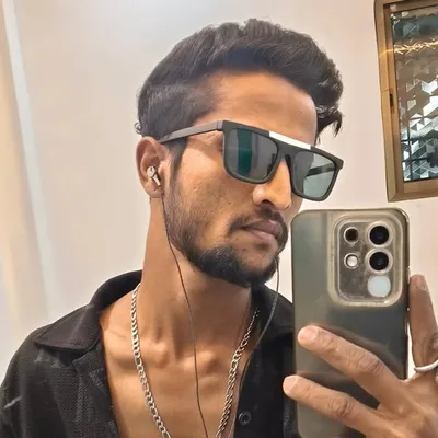 ༄ᶦᶰᵈ᭄•شیزو࿐ profile