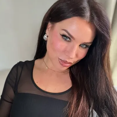 Amalia Alessandra profile