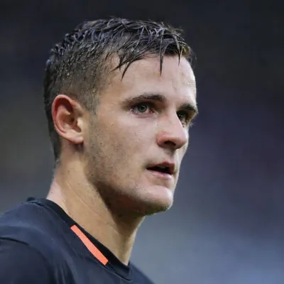 Shani Tarashaj profile