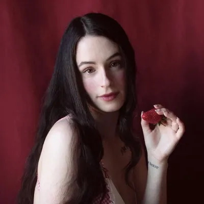 Shanti Winiger ‧₊˚⋅ profile