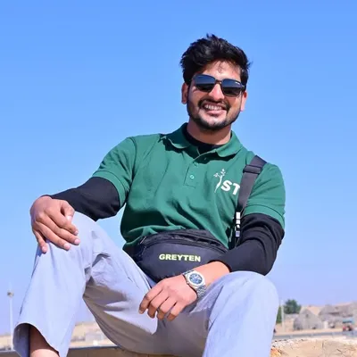 ثاقب شریف profile
