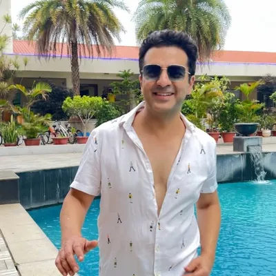 Sharad Jagtiani profile