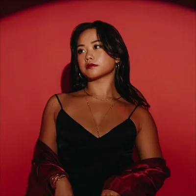 SHARLYNE SAY profile