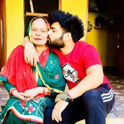 ⓓⓘⓜⓟⓐⓛ ⓢⓗⓐⓡⓜⓐ |india🇮🇳 profile