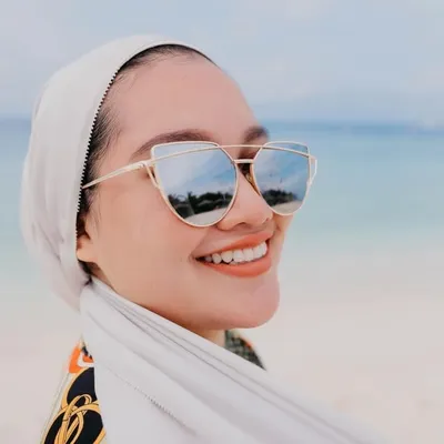 Sharmaine Nadira profile