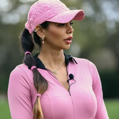 Sharmila Nicollet profile