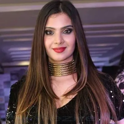 Sharon Aamir profile