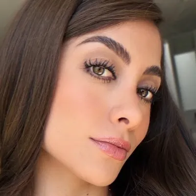 Sharon Mejía profile