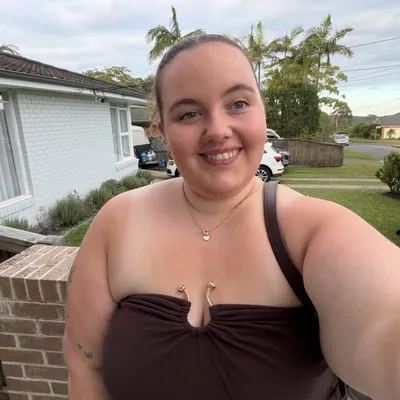 Sharna Jaide profile