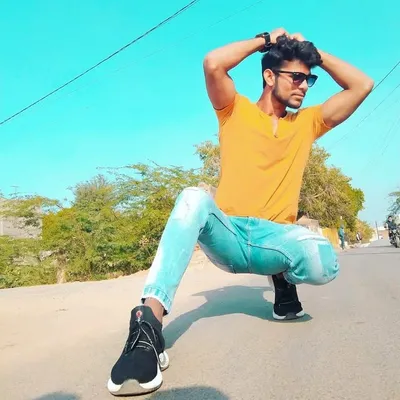 SHAHRUKH QURESHI profile