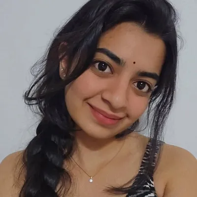 Sharvari Deshpande profile