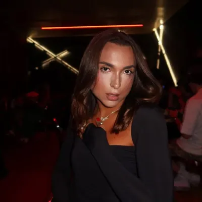 Shasha Domingos profile