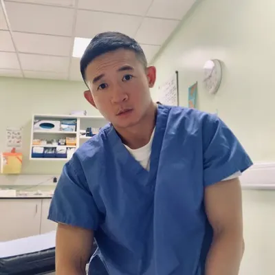 Pan Yiwei profile