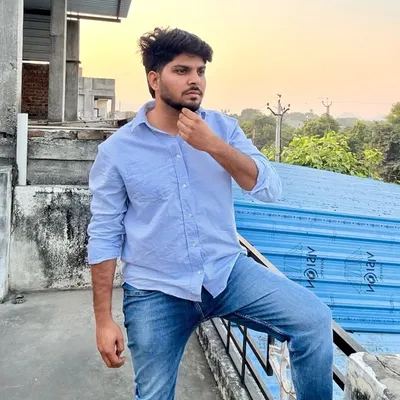 Vikash MeeNa शौर्य profile