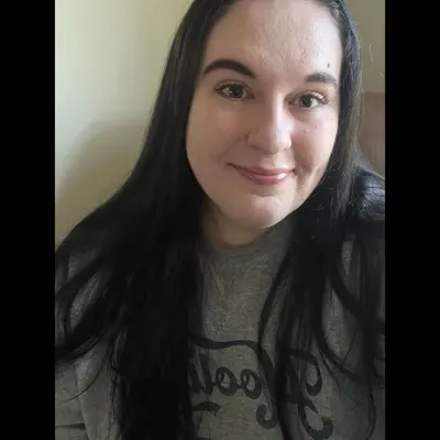 shayna profile