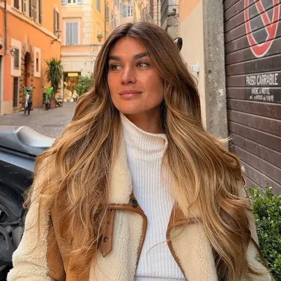 SHAYNA TERESE TAYLOR profile