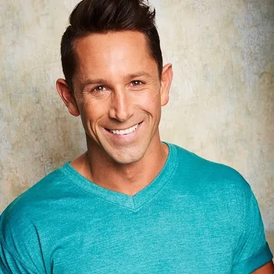 SHEA LEWIS profile