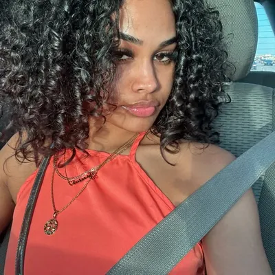 Itty-Bitty🇯🇲 profile
