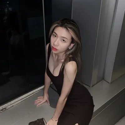 sʜᴇᴇɴᴀ profile