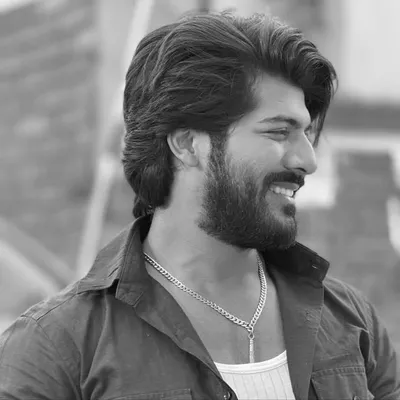 Sheizaan Khan profile