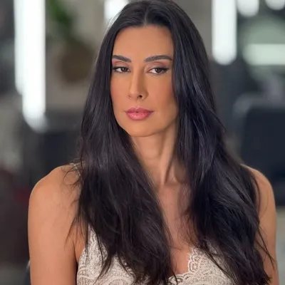 Sheilla Castro profile
