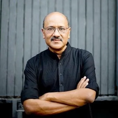 Shekhar Gupta profile