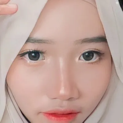 Shella Febriana, profile