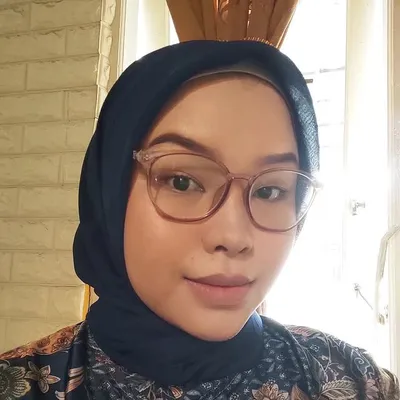 Shella Widiyanti profile