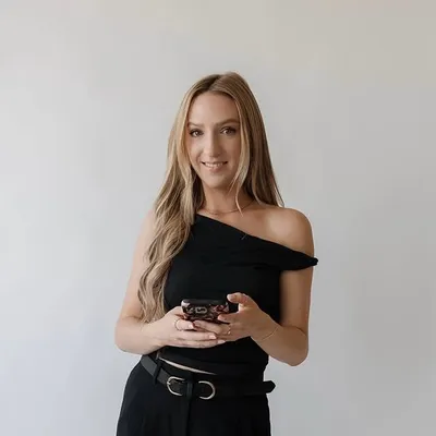 Nicole Zindler