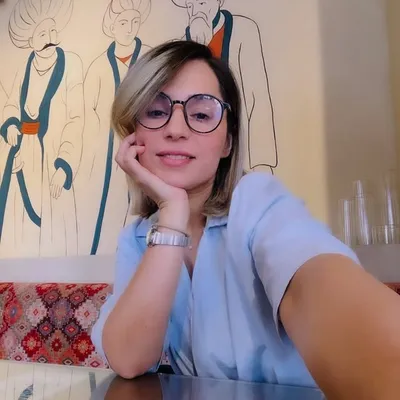 Sheyda moqadam profile
