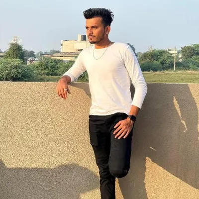 shezzᥫᩣ profile