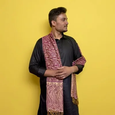 Khan🫧 profile