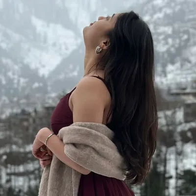 Sakshi✨ profile
