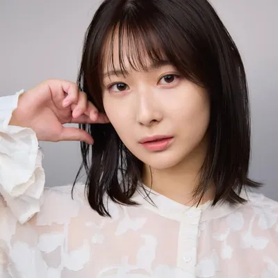柚来しいな profile