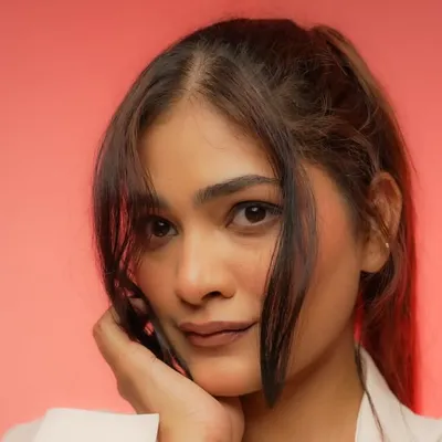 Shikha Pawar Chawla profile