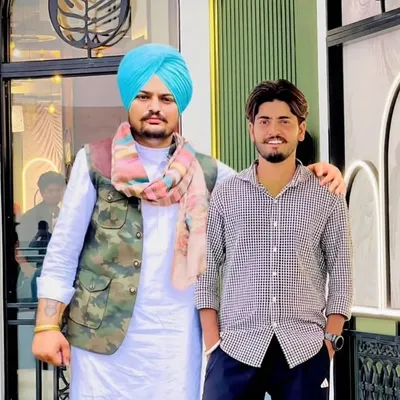 ਸੋਹਣਾ ਮੁੰਡਾ 🥂 profile