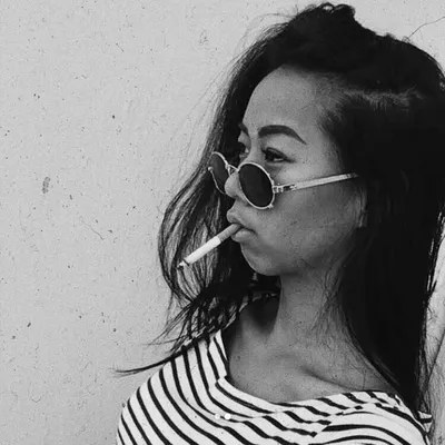 Simi Tran profile